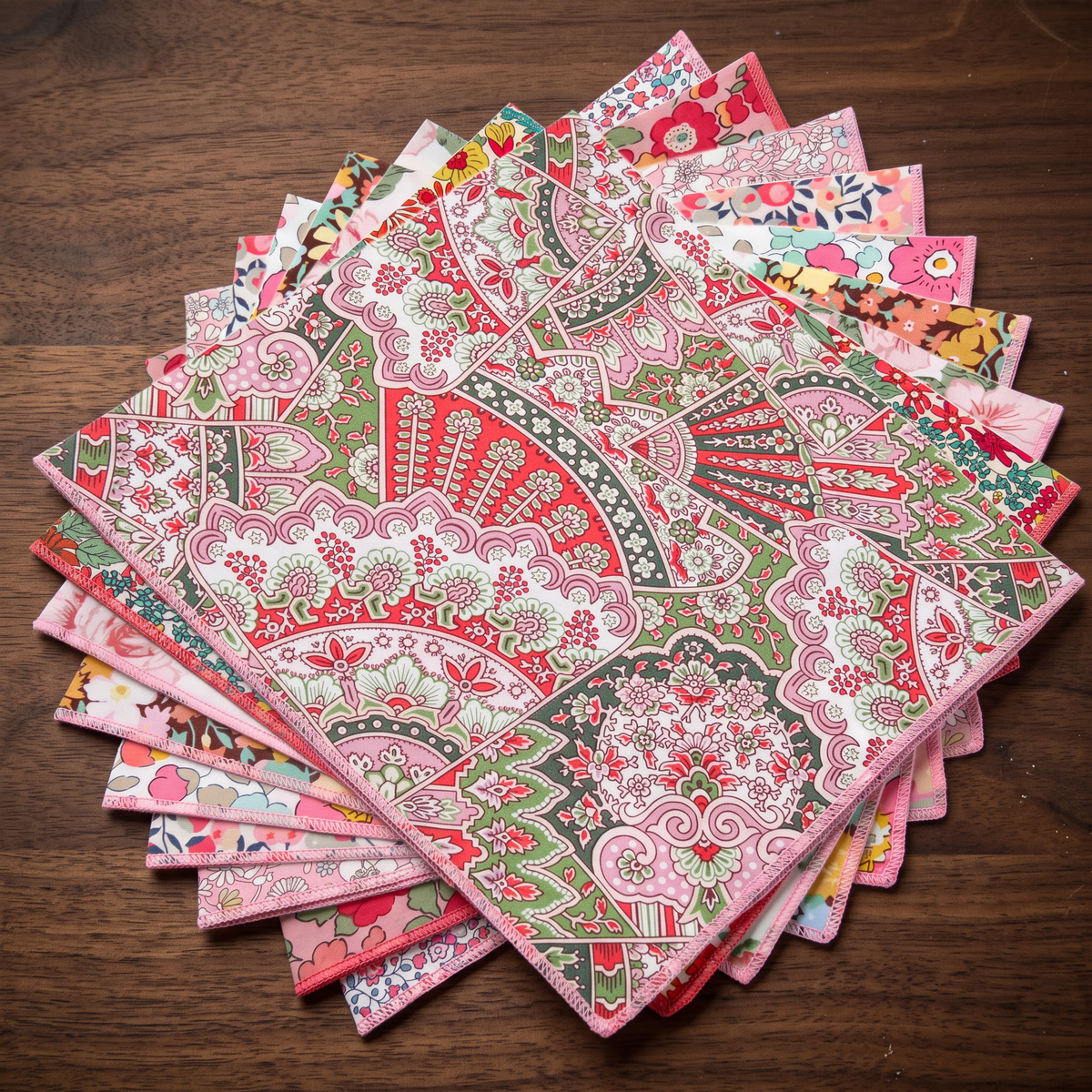Annas - Liberty - Ladies Hankies - Pinks
