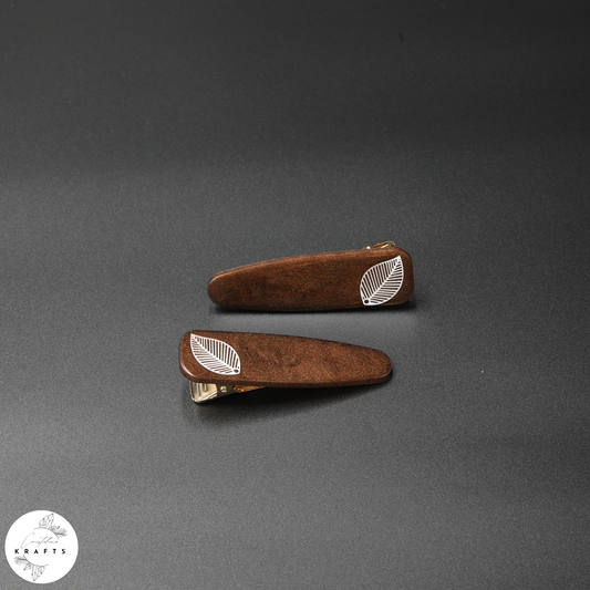 Solid Pair - White Classic Leaf - Autumn