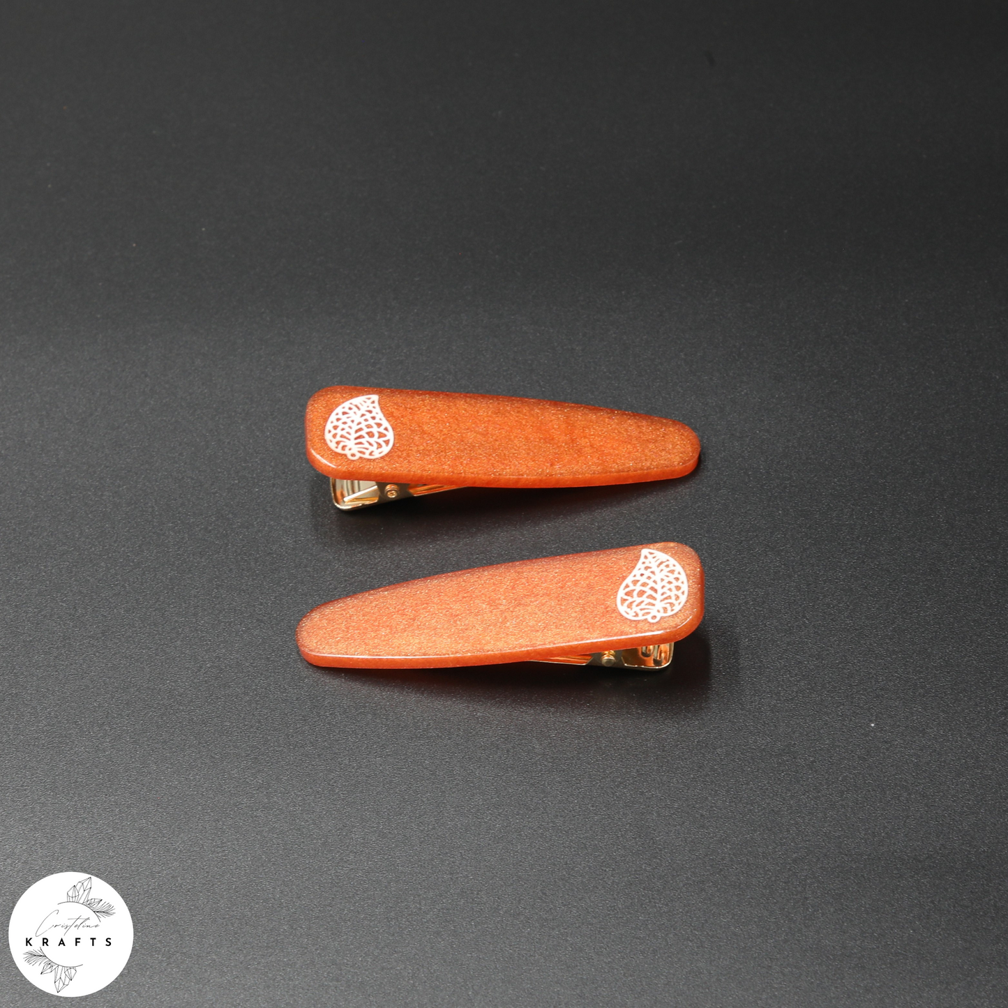 Solid Pair - White Vintage Leaf - Autumn