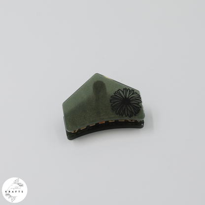 Hair Claw - Dark Green - Black Dandelion