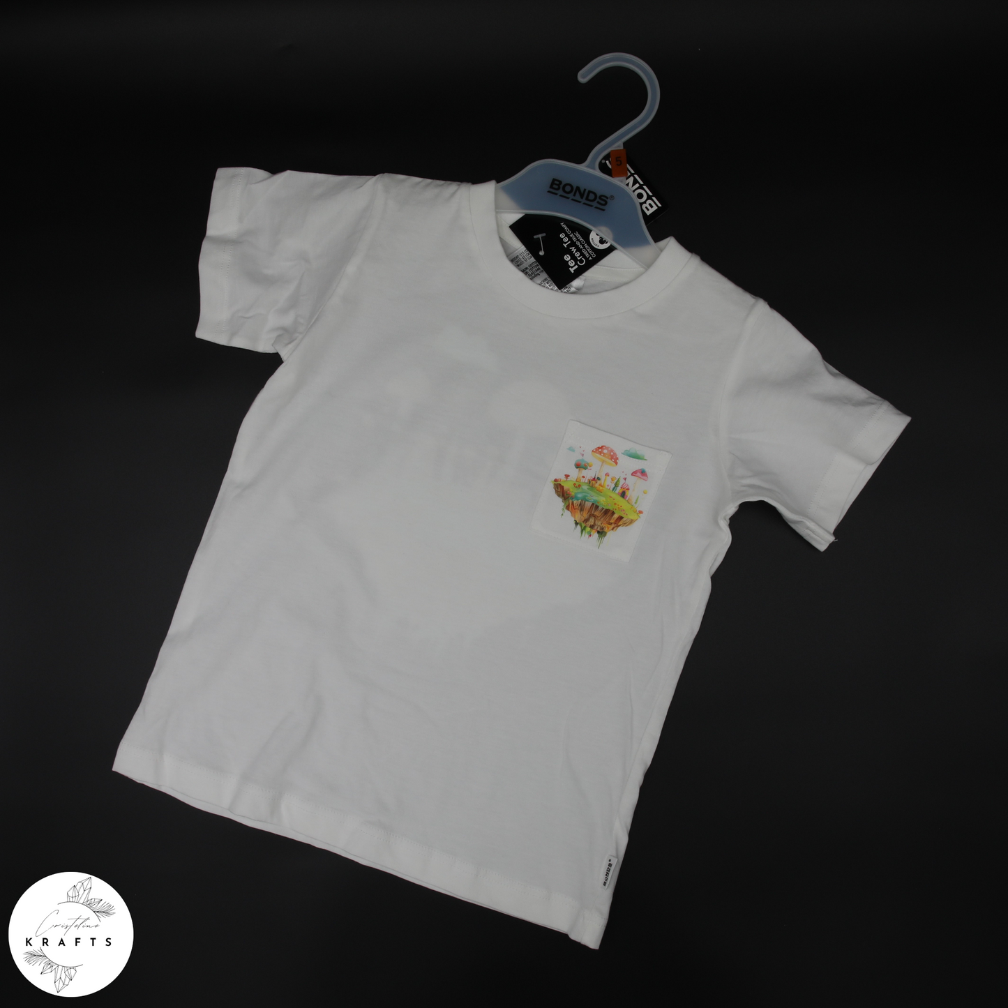 Girl's Crew Tee - White - Isle of Dreams - Mushroomy